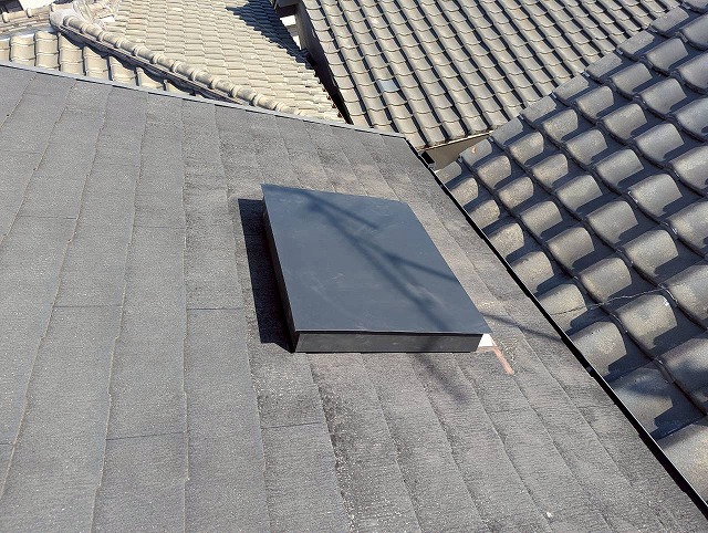 トップライトを板金で塞いだ屋根の仕上がり